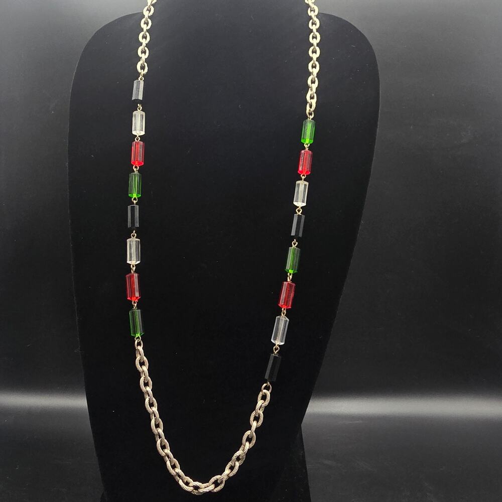 Sarah Coventry Vogue Red Green Lucite Necklace Gold Tone Vintage Jewelry